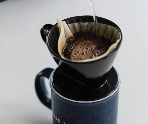 coffee bloom while making pour over coffee